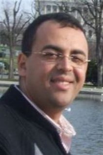 الاستاذ عبد الاله الصبّار رئيس مدرسة الأبطال الاولمبيين للتايكواندو