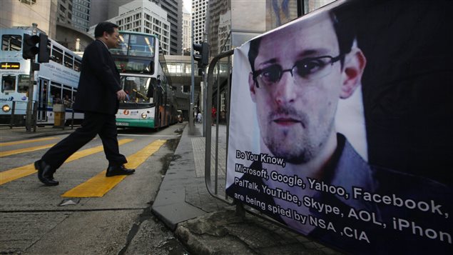 Des affiches en soutien à Edward Snowden ont été disposées en plusieurs endroits à Hong Kong.