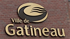 La Maison du citoyen de Gatineau (hôtel de ville). La Maison du citoyen de Gatineau (hôtel de ville).