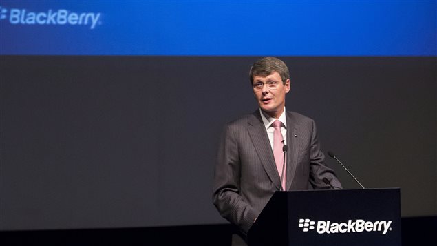 Le chef de la direction de BlackBerry Thorsten Heins pendant sa présentation annuelle à Waterloo, en Ontario, le 9 juillet 2013