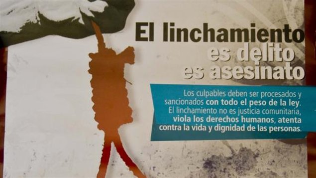 Los linchamientos se han convertido en un verdadero dolor de cabeza para las autoridades bolivianas. Este es el afiche de la defensoria del Pueblo de Bolivia para tratar de crear conciencia entre los ciudadanos. 