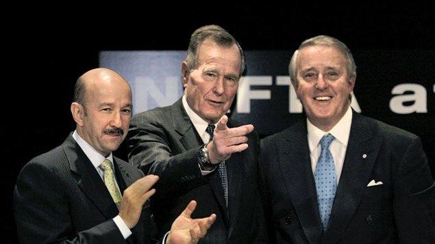 Los tres creadores del TLCAN. Los ex presidentes de México y Estados Unidos, Carlos Salinas de Gortari y George Bush, y el ex primer ministro de Canadá Brian Mulroney. Muchas empresas del sur no han aprovechado esos acuerdos por que no saben que aquí la imagen es fundamental. 