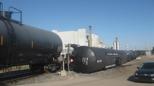 Huit wagons d'un train du CP transportant des hydrocarbures ont déraillé l'après-midi du 11 septembre 2013 à Calgary. Six des huit wagons se sont renversés.