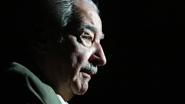 L'écrivain colombien Alvaro Mutis en 2003
