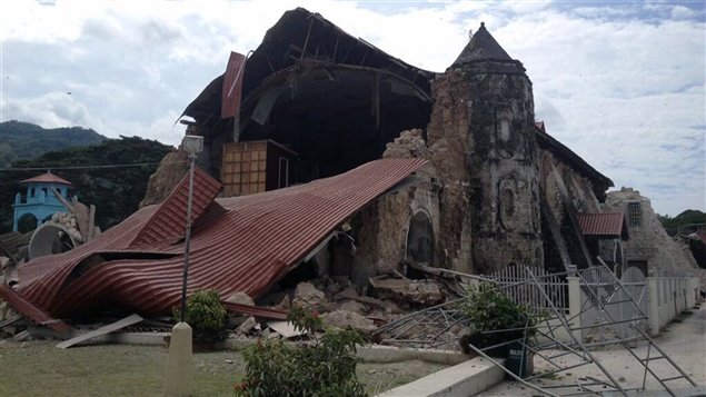 La iglesia de San Pedro, en Loboc, en la isla de Bohol, sufrió daños serios.