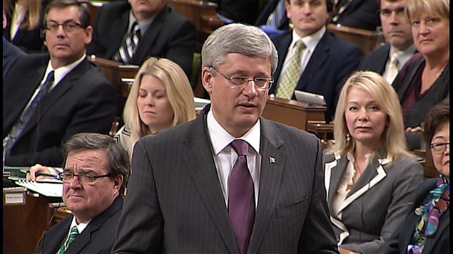Stephen Harper, durant une période de questions houleuse portant sur le scandale qui sévit au Sénat et éclabousse le gouvernement conservateur.