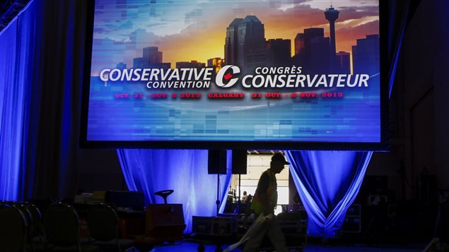 Le premier ministre Stephen Harper prononcera son discours d'ouverture du congrès biennal du Parti conservateur du Canada (PCC) vendredi soir à Calgary. Il tentera de faire oublier le scandale du Sénat, omniprésent dans les coulisses depuis l'ouverture officielle du congrès jeudi soir.