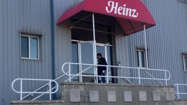 Usine Heinz à Leamington.  Heinz emploie 32 000 personnes dans le monde, dont 1200 au Canada, surtout en Ontario.
