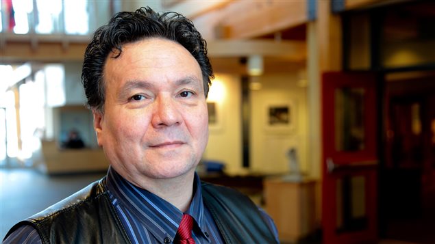 Le nouveau premier ministre du Nunavut Peter Taptuna devra gérer une série de problèmes sociaux, dont les taux de suicide et d'agressions sexuelles les plus élevés au Canada.