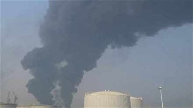 青岛中石化输油管道发生泄漏爆炸。