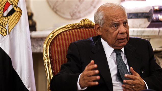 Hazem el Beblaoui primer ministro interino de Egipto. 
