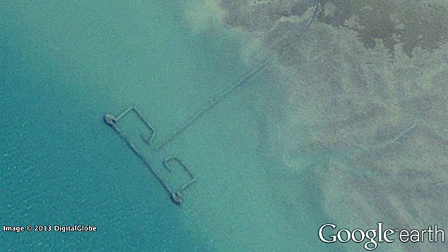 One of almost 2,000 weirs in the Persian Gulf. Fish catch figures are woefully under-reported, important as fishing is second only to oil for the economies of the region.