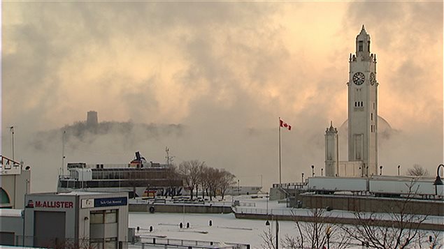 Le Vieux-Port de Montréal sous l'effet en ce moment d'une vague d'air venue de l'Arctique.