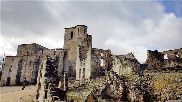 Las ruinas de la iglesia de Oradour-sur-Glane, donde se cometió la peor masacre de los nazis en suelo francés.