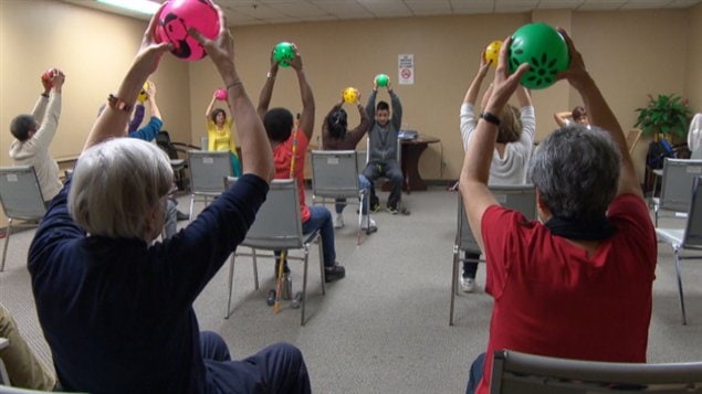 Les activités physiques aident à prévenir la douleur et les blessures articulaires.