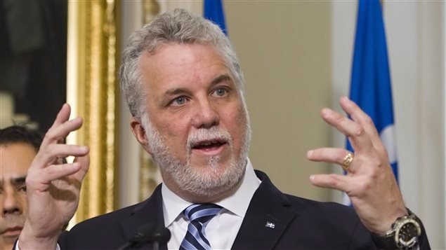 Philippe Couillard cuando explicaba la posición del Partido Liberal de la provincia canadiense de Quebec sobre la Carta de Valores. 