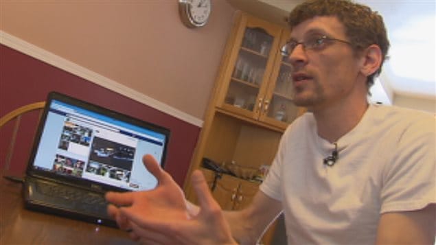 Normand Green a lui aussi survécu à la première étape de sélection dans le cadre le l'aventure Mars One, avec quelque 1000 autres participants de partout dans le monde. Ce résident de la ville de Sherbrooke au Québec pourrait bien faire partie de ces premiers hommes partis habiter sur la planète rouge. Ce qui lui faire peur, ce n'est pas partir vers Mars, c'est de quitter la terre.
