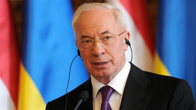 Le vaste mouvement de contestation qui ébranle l'Ukraine depuis plusieurs semaines a eu raison du premier ministre, Mykola Azarov, qui a remis sa démission