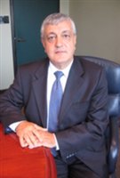 الأستاذ بسام القاضي مدير المحافظ الماليّة في مؤسسة ماكدوغل ماكدوغل ماكتير