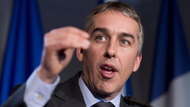 Le ministre des Finances, Nicolas Marceau. Le ministre des Finances Nicolas Marceau déposera un budget déficitaire, vers 16 h à l'Assemblée nationale, qui pourrait servir de rampe de lancement à des élections générales printanières.