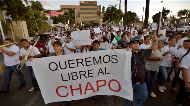 Cerca de 1.000 personas participaron de la marcha.