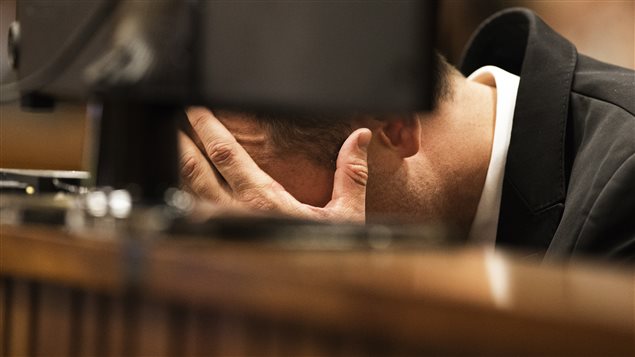 Oscar Pistorius durante el cuarto día de su proceso.  