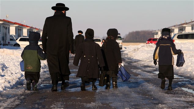 Unos 200 miembros de la secta Lev Tahor abandonaron Quebec en noviembre para refugiarse en Chatham, en el suroeste de Ontario.