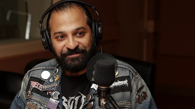 Vivek Venkatesh, vice-doyen de l'École des études supérieures de l'Université de Concordia et grand amateur de métal extrême. Vivek Venkatesh, vice-doyen de l'École des études supérieures de l'Université de Concordia et grand amateur de métal extrême.