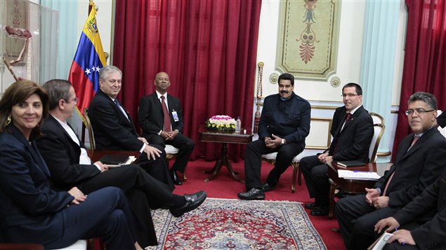 Nicolás Maduro y cancilleres de Unasur reunidos en Caracas. 