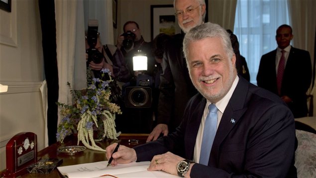 Philippe Couillard au bureau du lieutenant-gouverneur du Québec, Pierre Duchesne Philippe Couillard au bureau du lieutenant-gouverneur du Québec, Pierre Duchesne