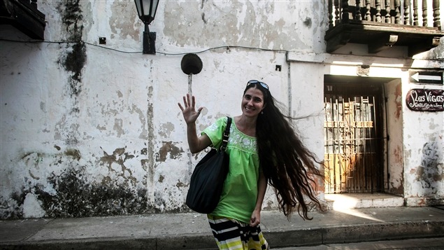 La blogueuse cubaine Yoani Sanchez, fondatrice du journal en ligne indépendant <i>14 y medio</i>. La blogueuse cubaine Yoani Sanchez, fondatrice du journal en ligne indépendant <i>14 y medio</i>.