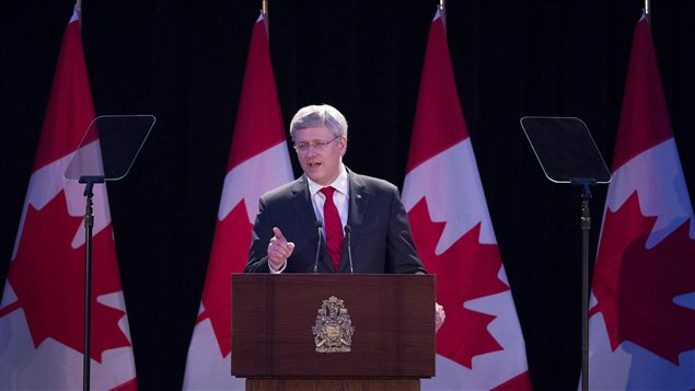 رئيس الحكومة ستيفن هاربر يتحدّث في تورونتو في حفل لجمع التبرعات لضحايا الشيوعيّة في 29-05-2014