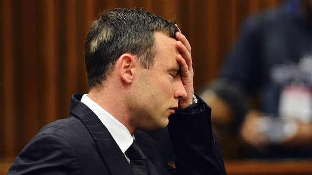 El atleta sudafricano Oscar Pistorius, acusado de haber asesinado a su compañera.