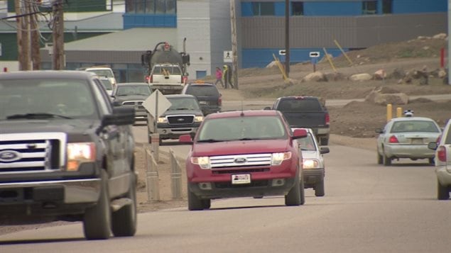 La « minute de pointe » dans les rues d'Iqaluit au Nunavut.
