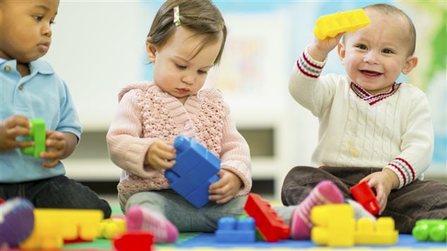 Des bébés en garderie Des bébés en garderie