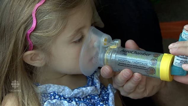 Fillette infectée récemment par un entérovirus en Alberta Fillette infectée récemment par un entérovirus en Alberta