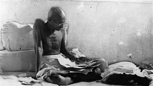 Gandhi en 1933 Gandhi en 1933