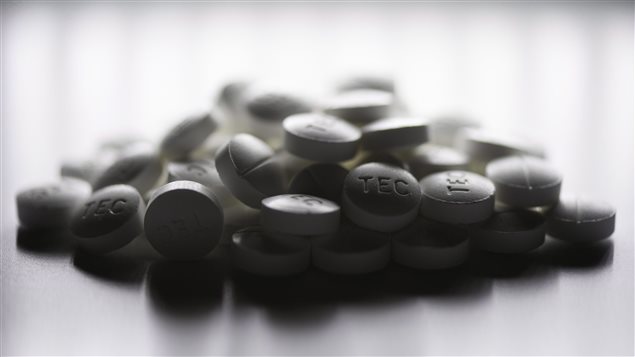 加拿大政府曾通过法律希望降低药物滥用问题。