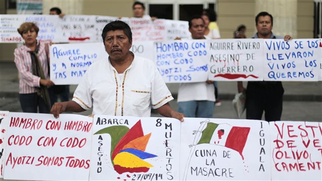 Maestros protestan después de la muerte de 6 personas en el Estado de Guerrero. 