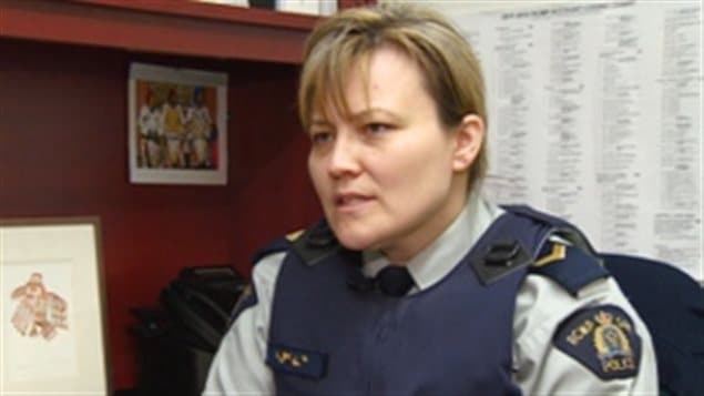 La sergente Yvonne Niego de la Gendarmerie royale canadienne au Nunavut 