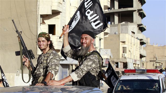 Des combattants de l'État islamique