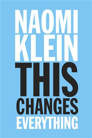 娜奥米.克莱因新作《这改变一切》封面。