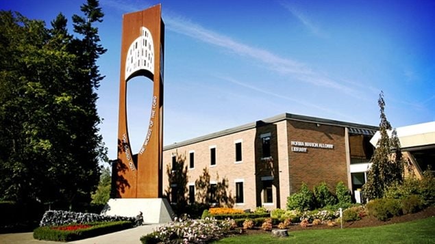 西三一大学位于BC省的菲沙河谷地带。