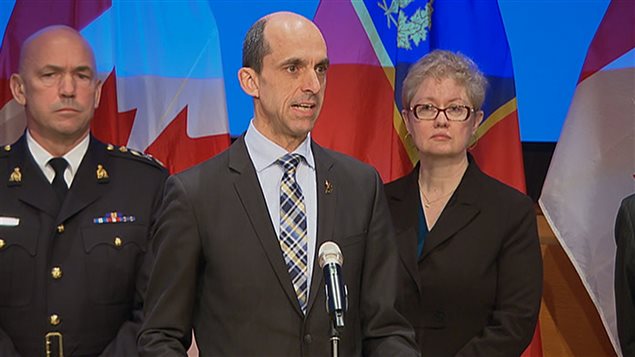 El ministro canadiense de Seguridad Pública, Steven Blaney, habla de la entrada en vigor de la Ley que mejora la responsabilidad de la GRC.