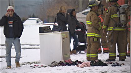 Incendie dans le secteur Fleurimont - Radio-Canada