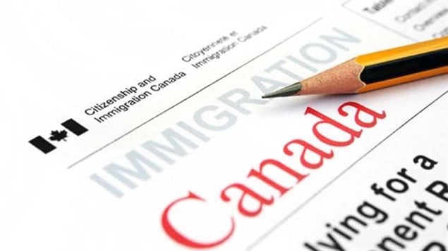 Mucha gente quiere llegar a Canadá desde diversas partes del mundo. Sin embargo, los cambios en las leyes que rigen la migración en el país pueden tener un impacto en esos sueños. 