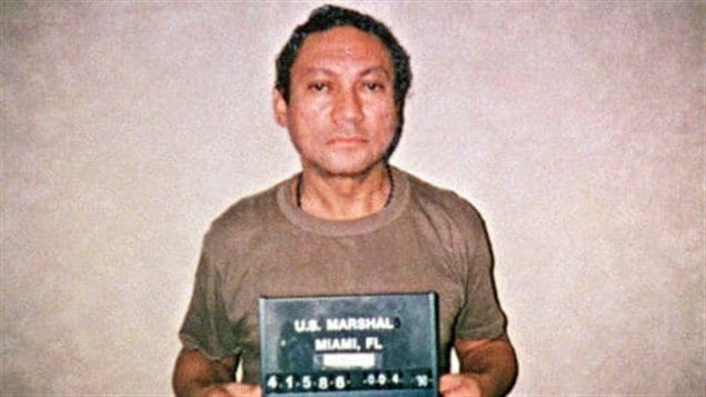 Manuel Antonio Noriega, durante su detención en 1990.