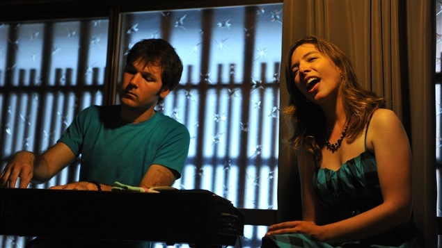 Philippe Arsenault et Valérie Harvey se produisent sous le nom Yume. Philippe Arsenault et Valérie Harvey se produisent sous le nom Yume.