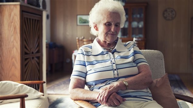 Près d’une personne âgée sur cinq souffre de solitude selon les chiffres avancés par Caroline Sauriol