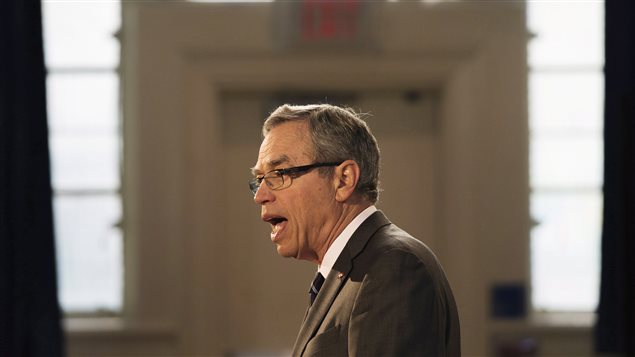 加拿大财政部长奥利佛。